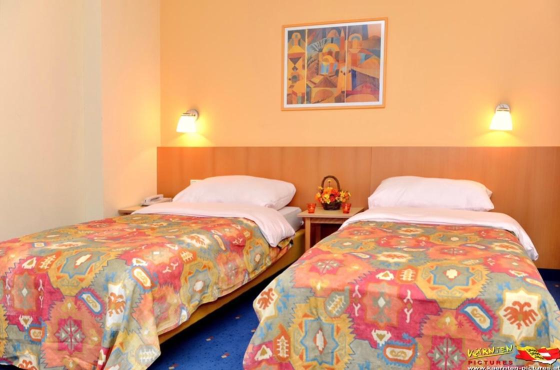 Bellis Hotel Sankt Urban Kültér fotó